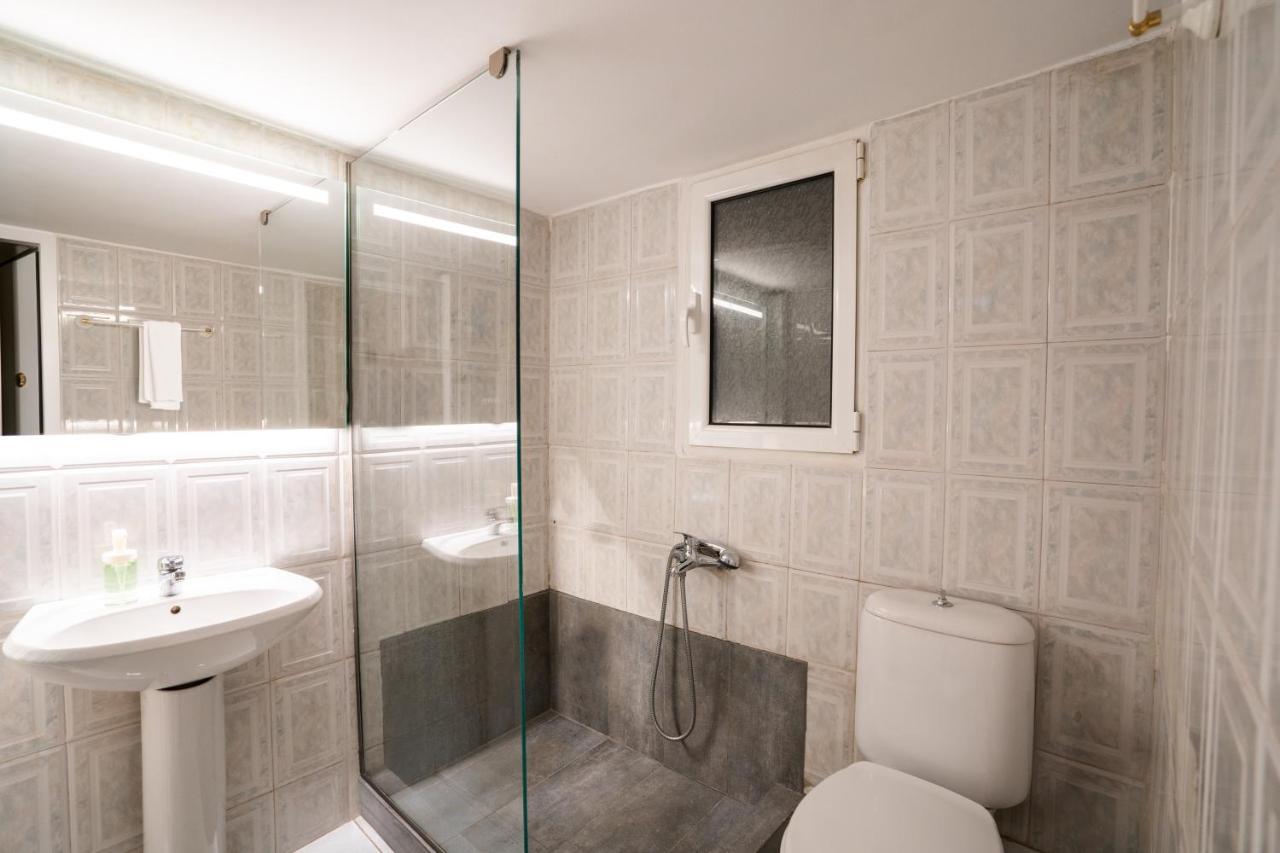 City Center Apt. On A Traffic Free Street Atenas Exterior foto